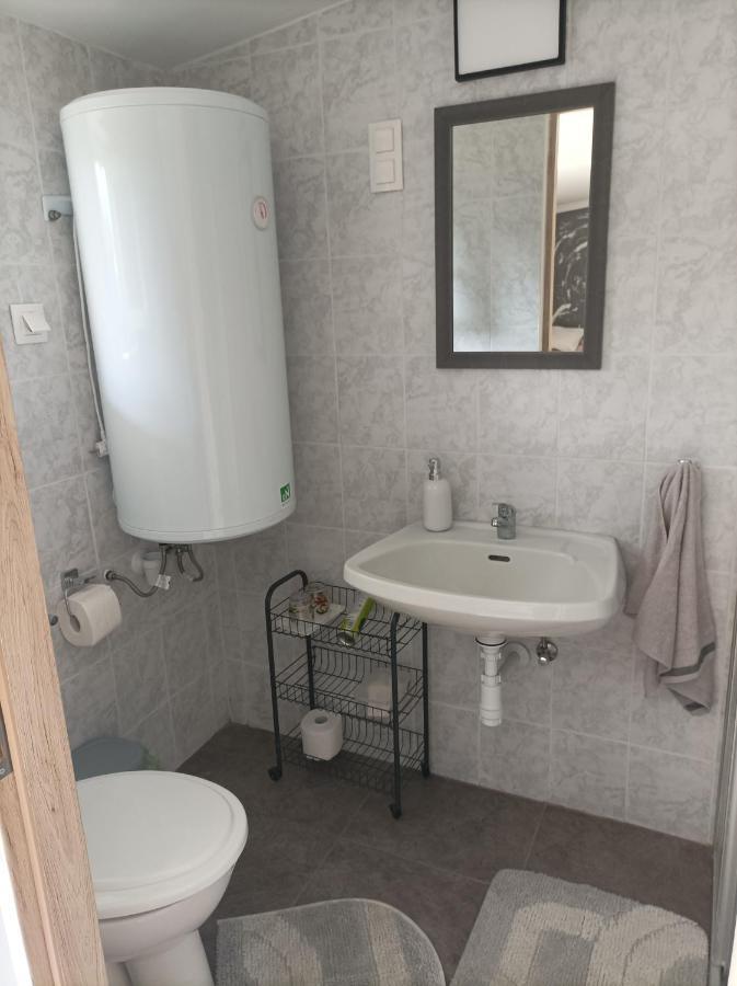 Csilla Apartman Balogunyom Экстерьер фото